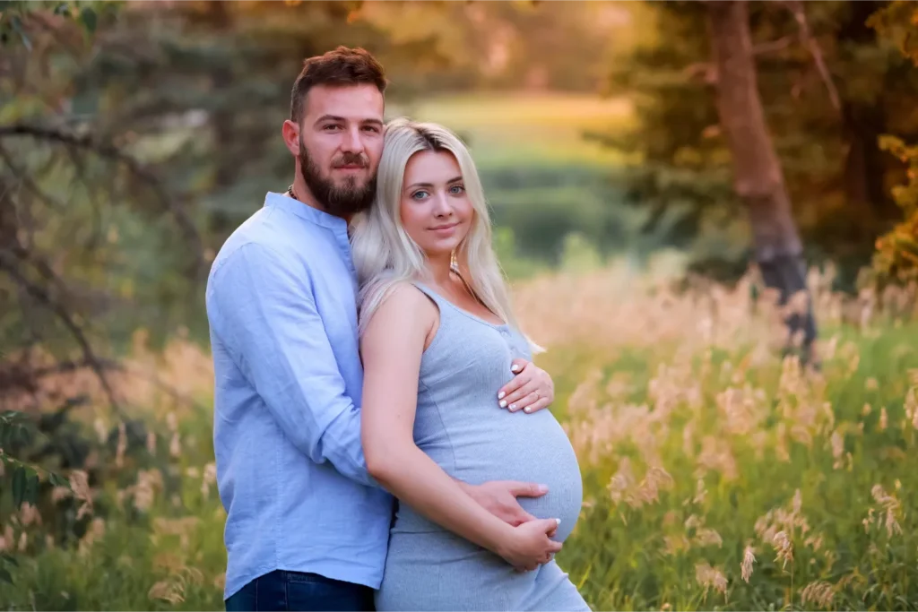 maternity couple field portrait