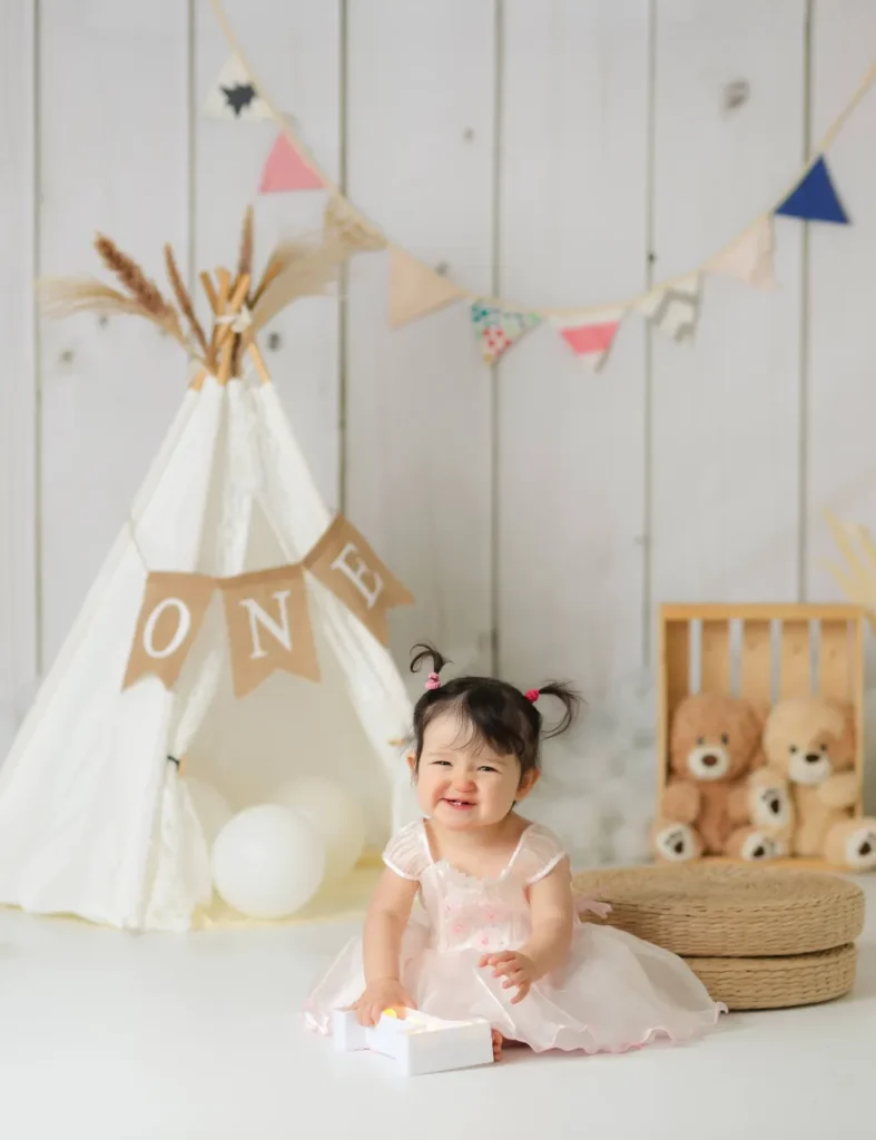 baby girl first birthday teepee setup