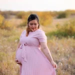 maternity portrait golden field
