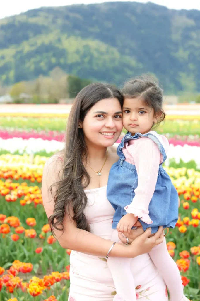 mother daughter tulip field portrait bc