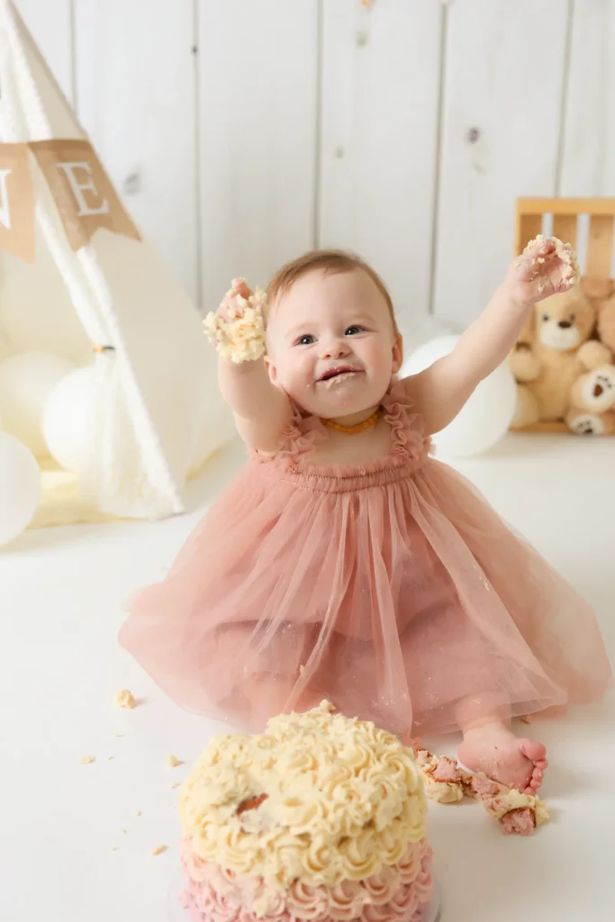 baby first birthday cake smash