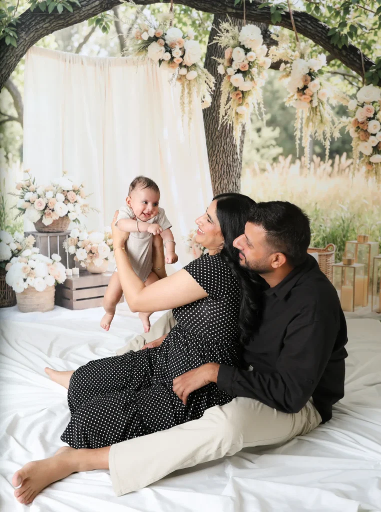 happy family baby photo