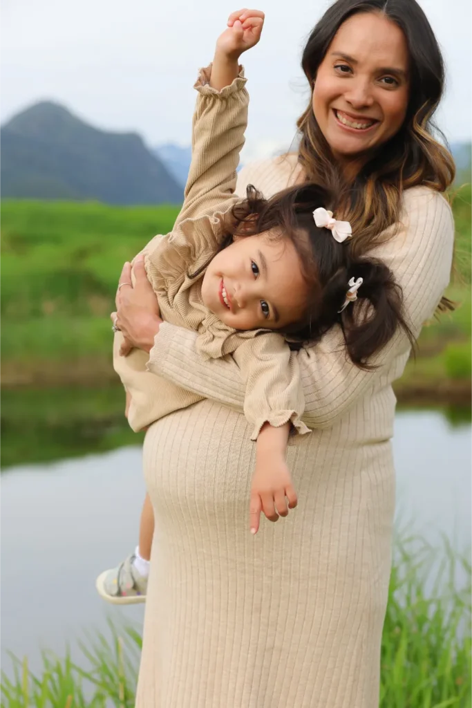 mother daughter outdoor portrait lakeside