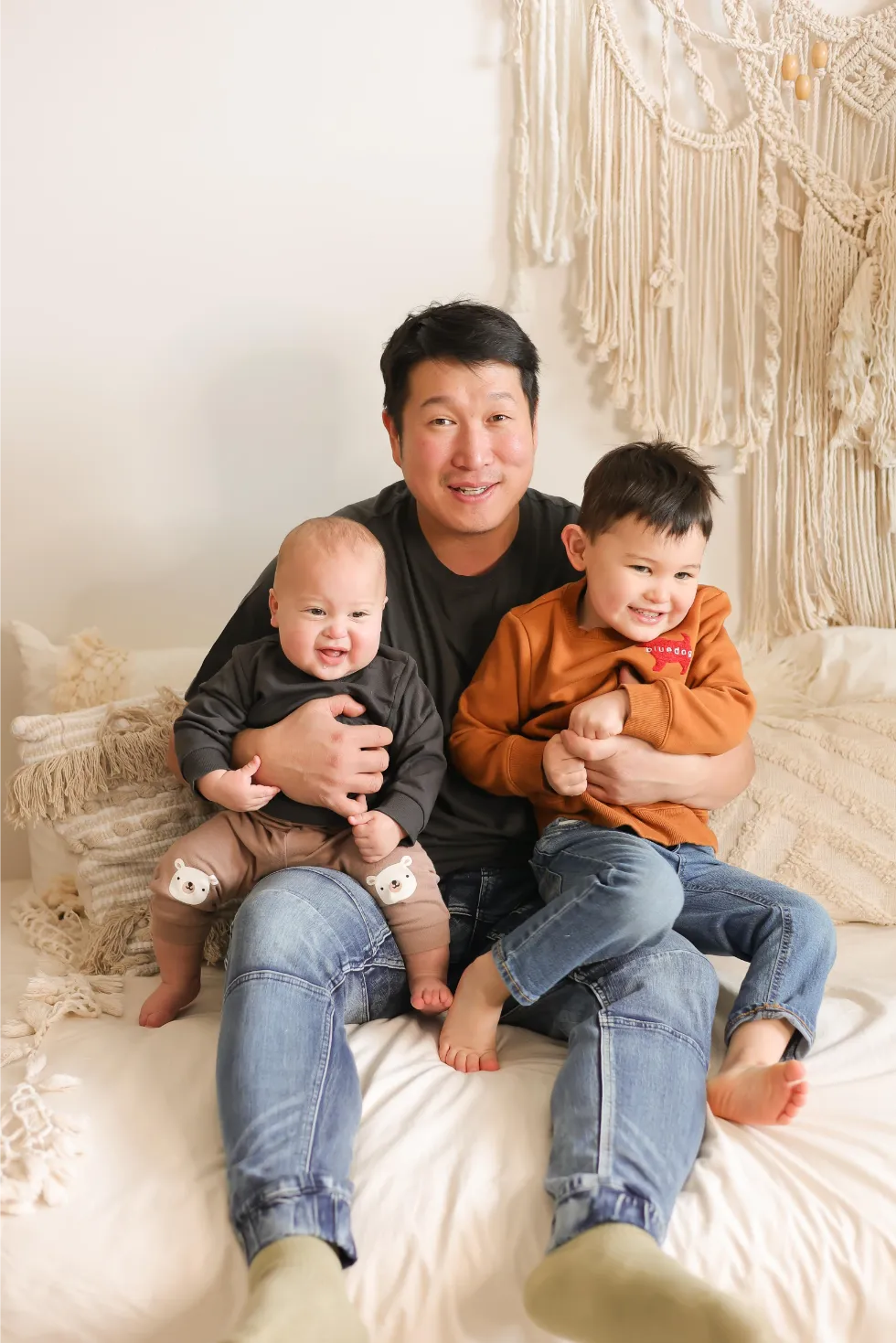 Father With Two Sons Studio, photo 5