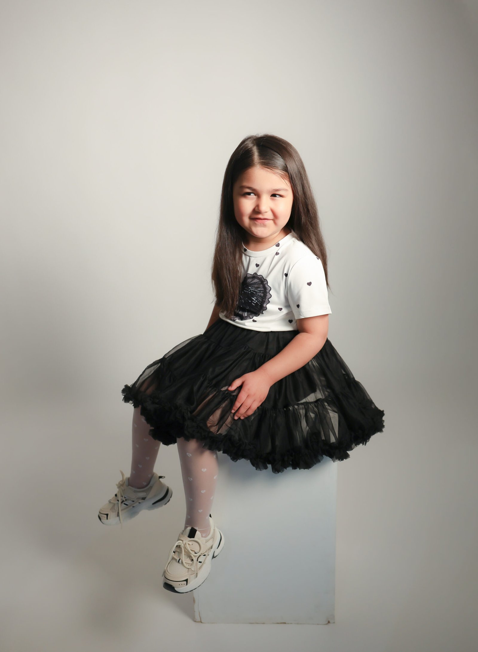 Girl Fifth Birthday Black Outfit Portrait, photo 2