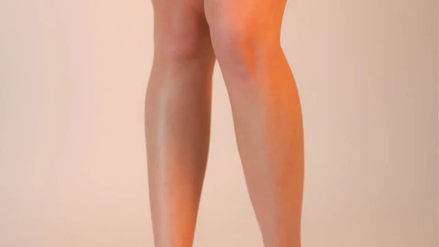 boudoir legs detail minimal